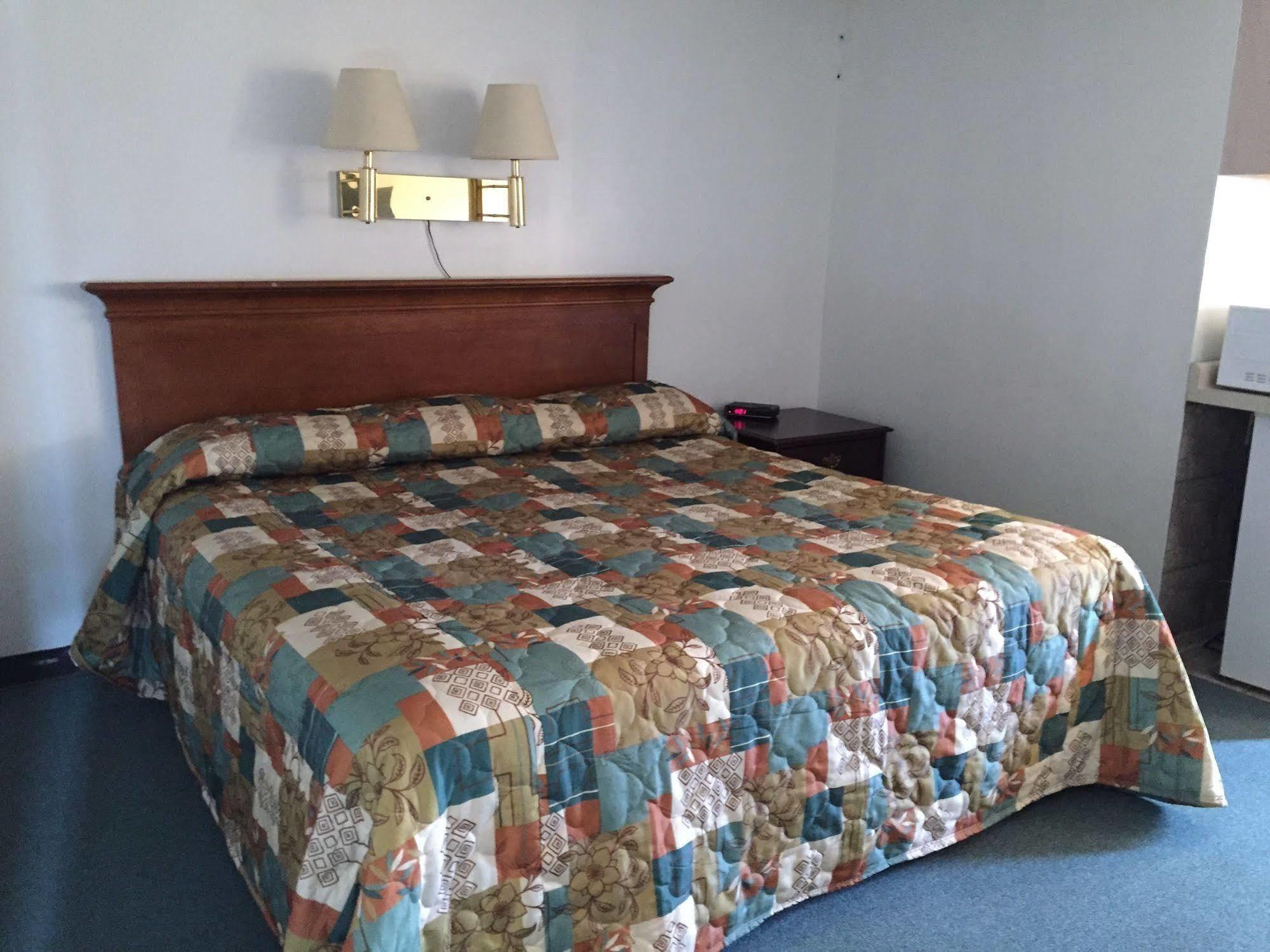 Iron Horse Inn Simsbury Kültér fotó