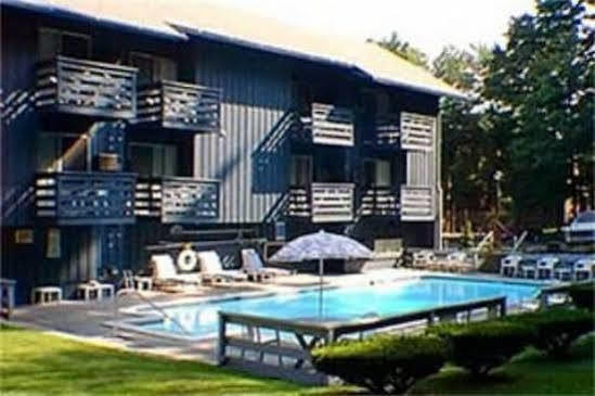 Iron Horse Inn Simsbury Kültér fotó