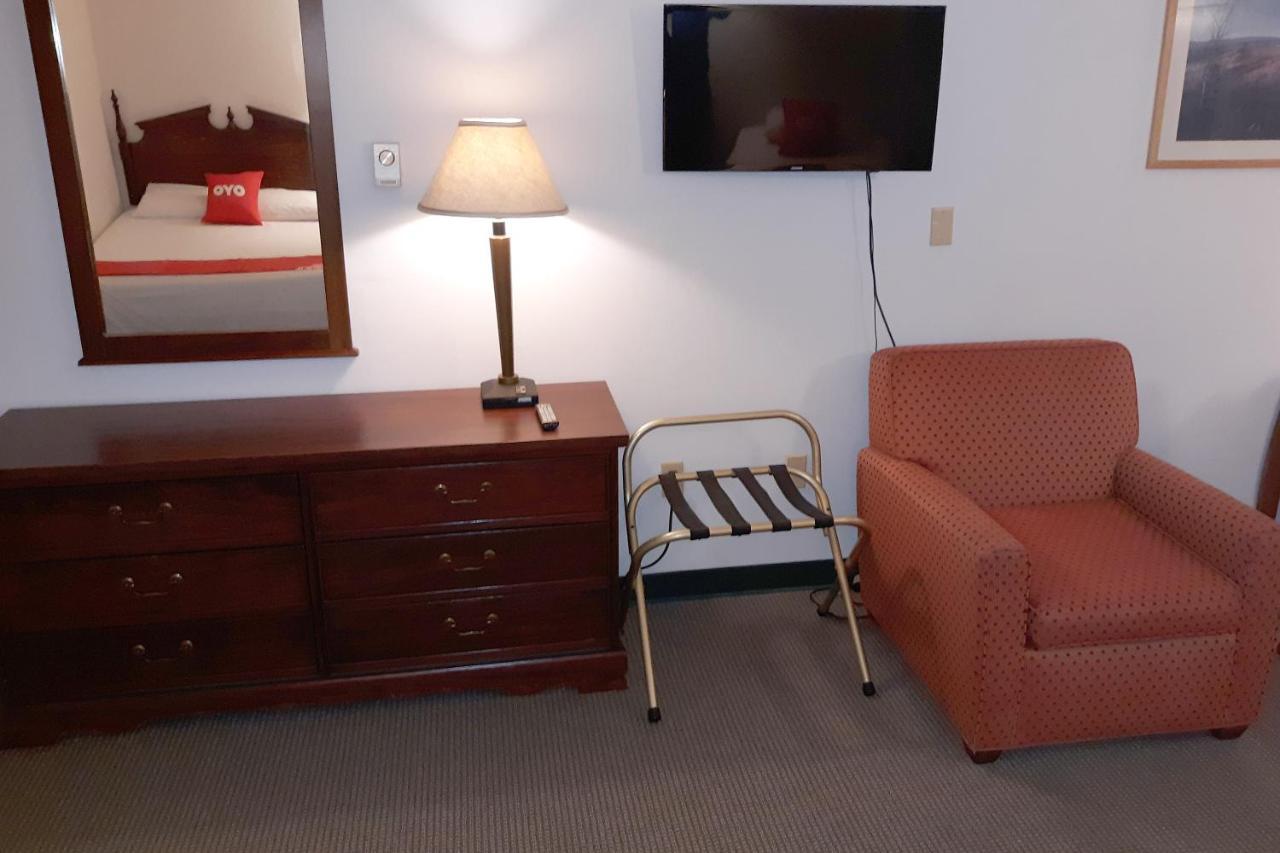 Iron Horse Inn Simsbury Kültér fotó