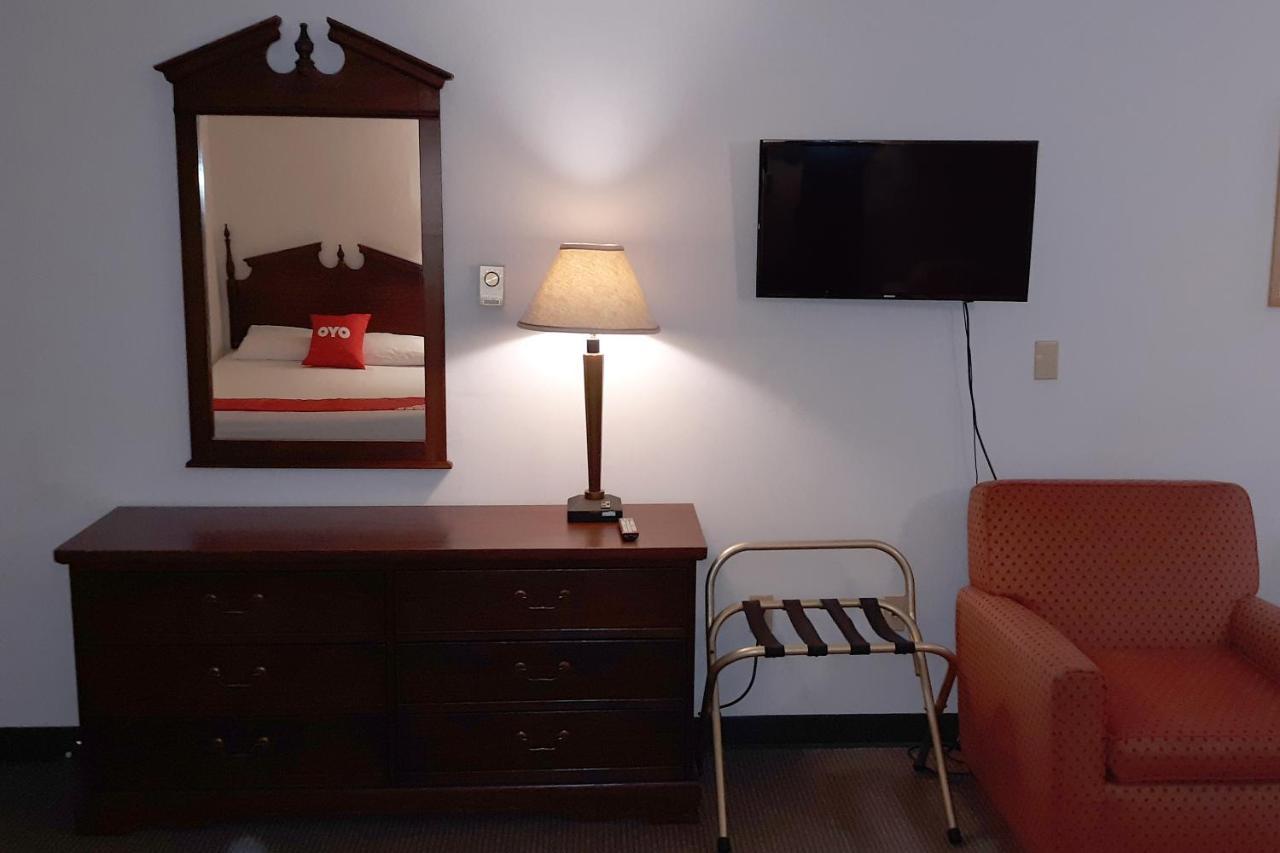 Iron Horse Inn Simsbury Kültér fotó